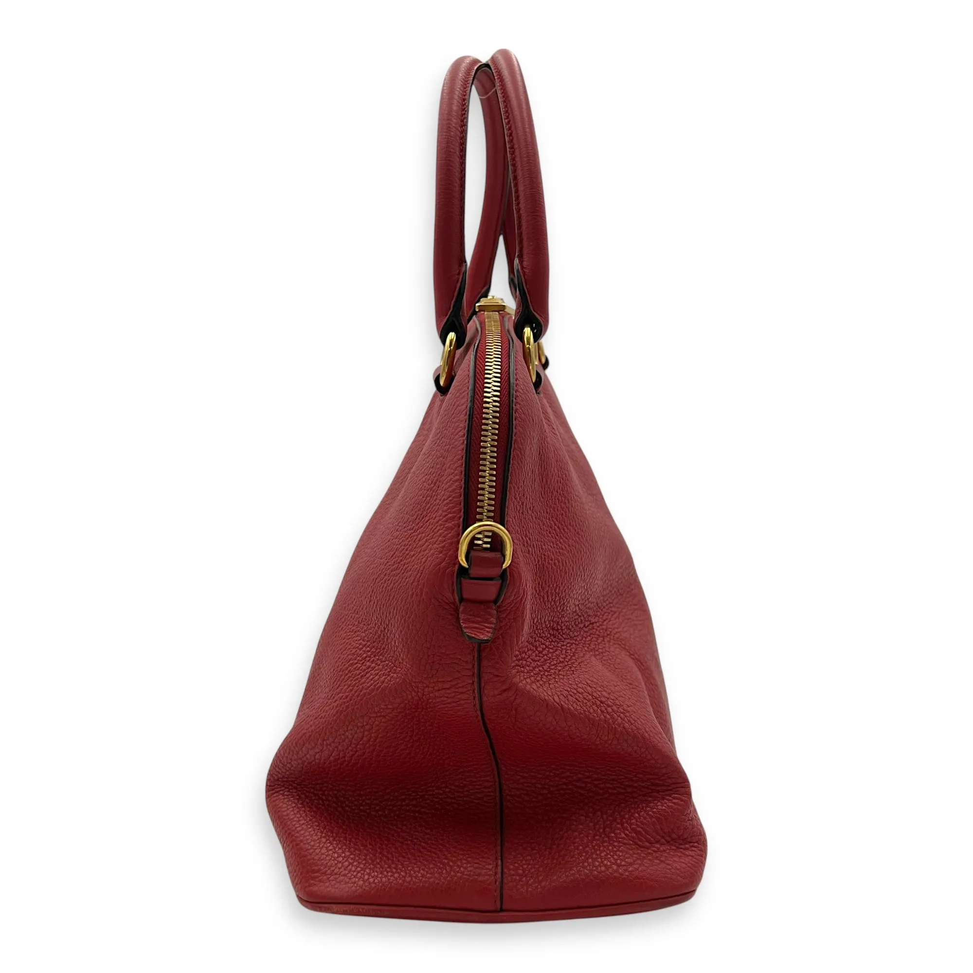 Vitello Daino Medium Red Crossbody Bag in Calfskin, Gold hardware